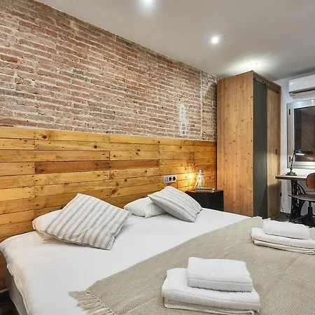 Appartamento Bbarcelona Duplex Poble Sec Esterno foto